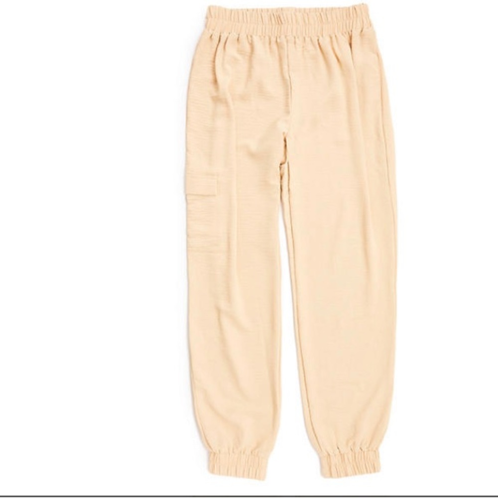 Women’s size: Medium wind flow Cargo pants